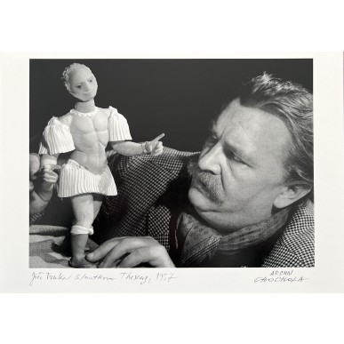 obrázek Václav Chochola - Jiří Trnka s loutkou Theseus